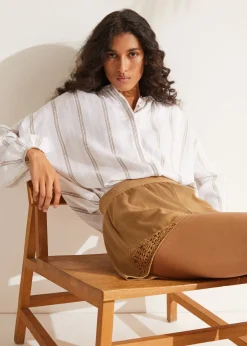 Online Avea Shorts Woman Trousers & Shorts