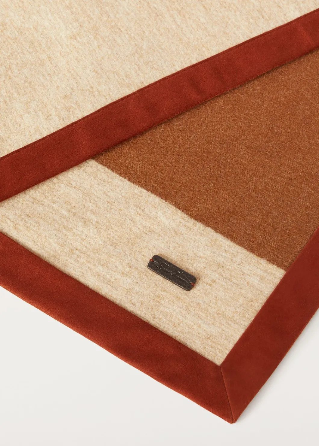 Flash Sale Davos Blanket Blankets