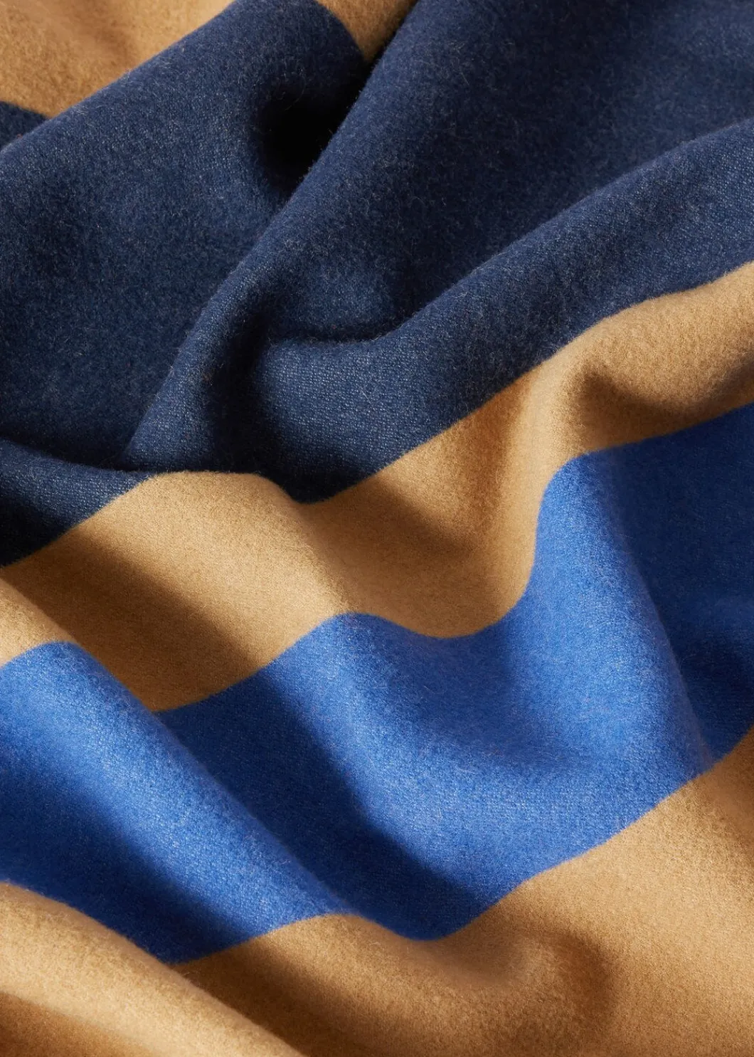 Flash Sale Davos Blanket Blankets