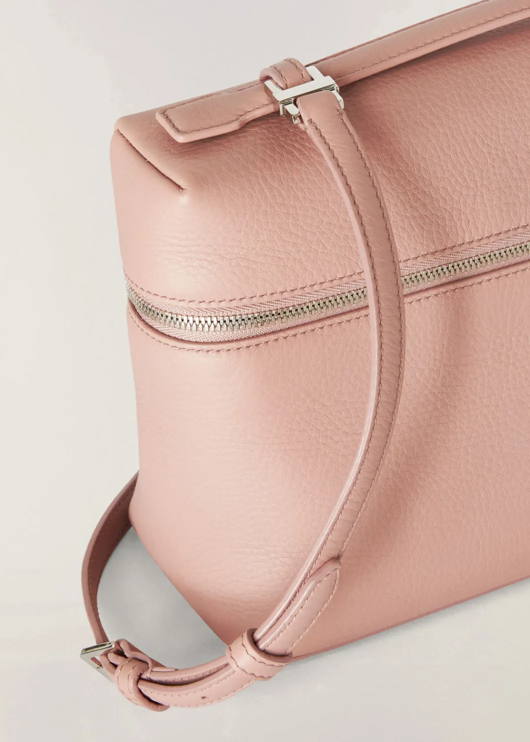 Outlet Extra Pocket L27 Pouch Woman Pouches