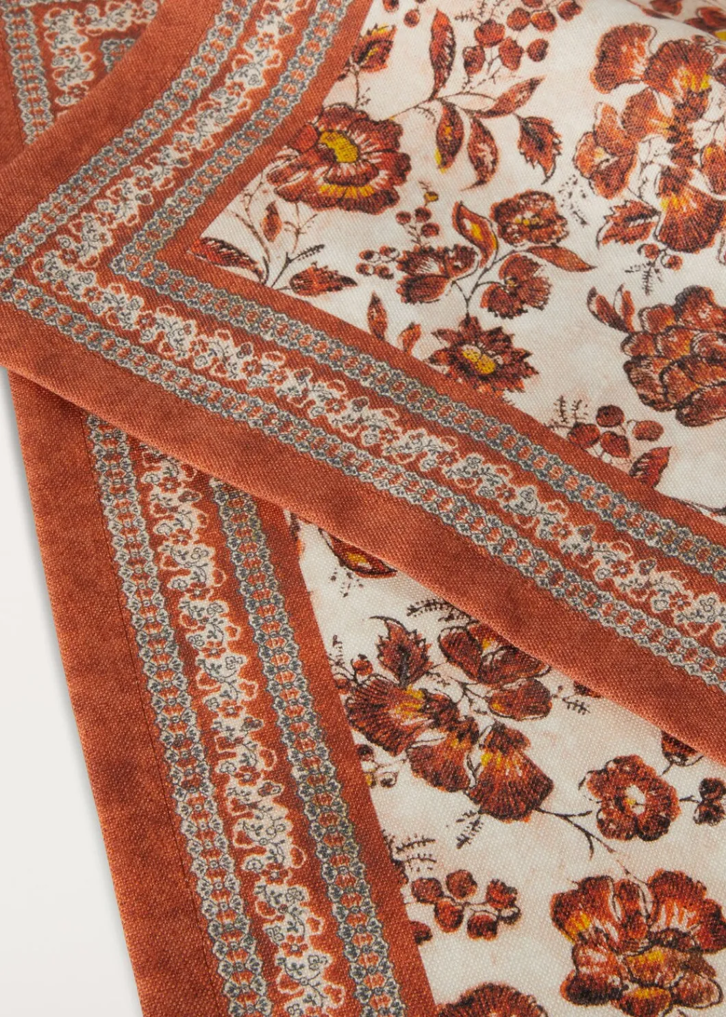 Best Flower Ceremony Placemats (Set Of Two) Tableware