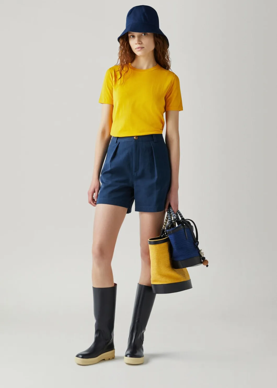 Flash Sale Gotan Bermuda Shorts Woman Trousers & Shorts