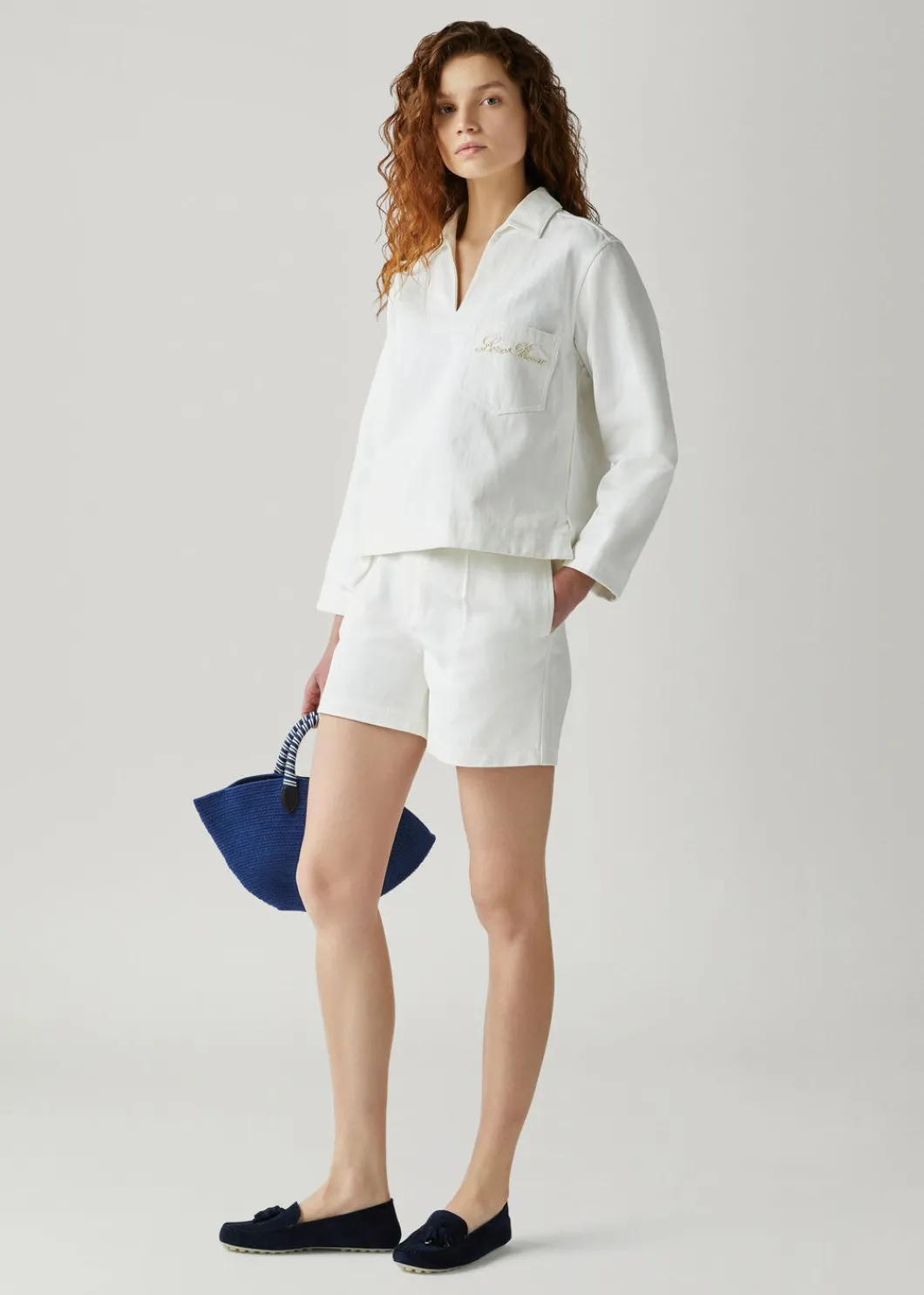 Sale Gotan Bermuda Shorts Woman Trousers & Shorts