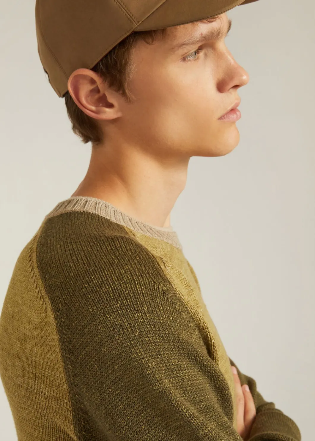 Discount Guyot Crew Neck Man Knitwear
