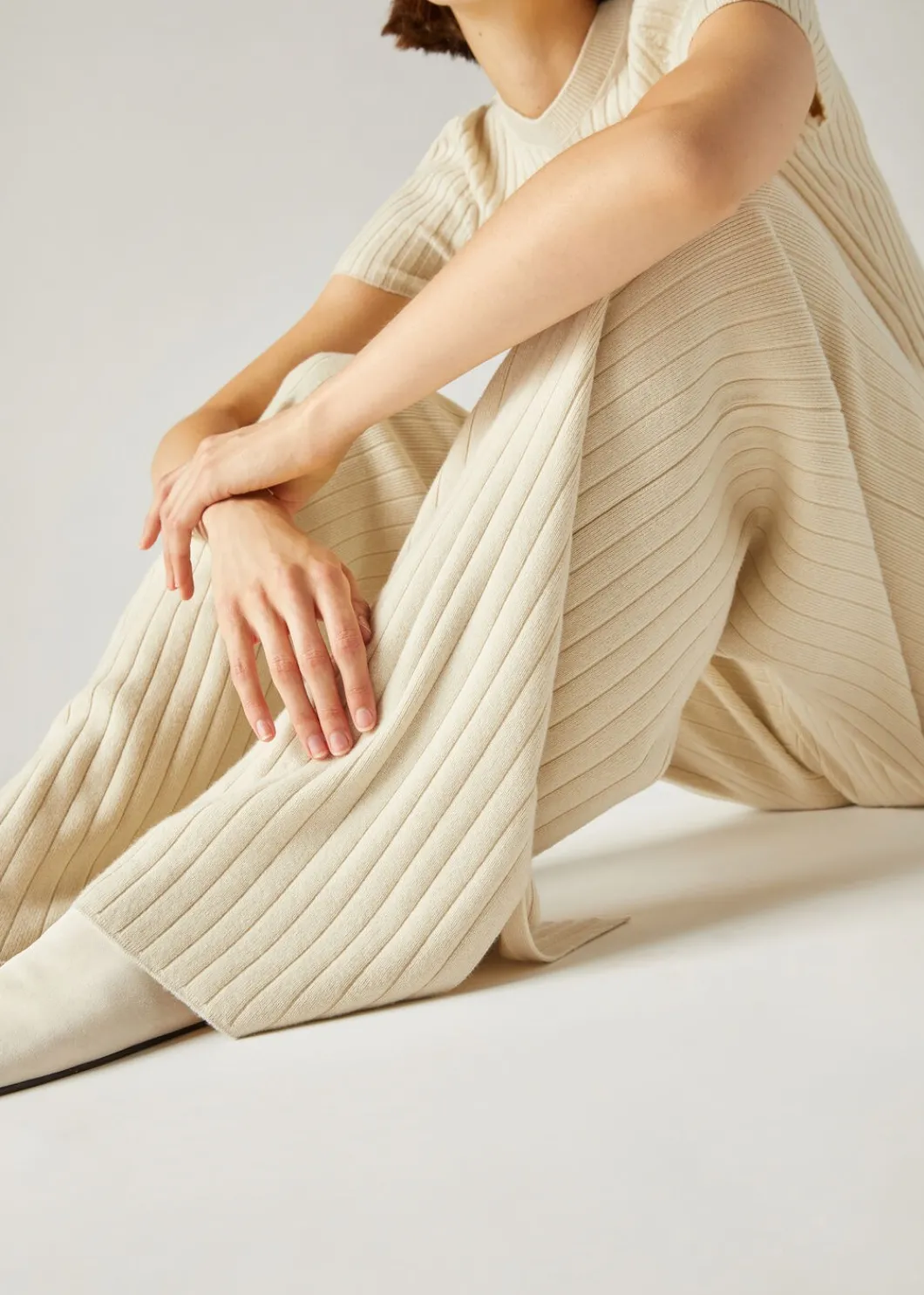 Outlet Lago Sirio Pants Woman Trousers & Shorts