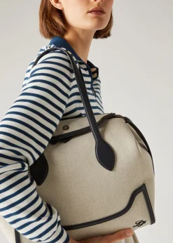 Store Large Happy Day Bag Woman Top Handle And Totes