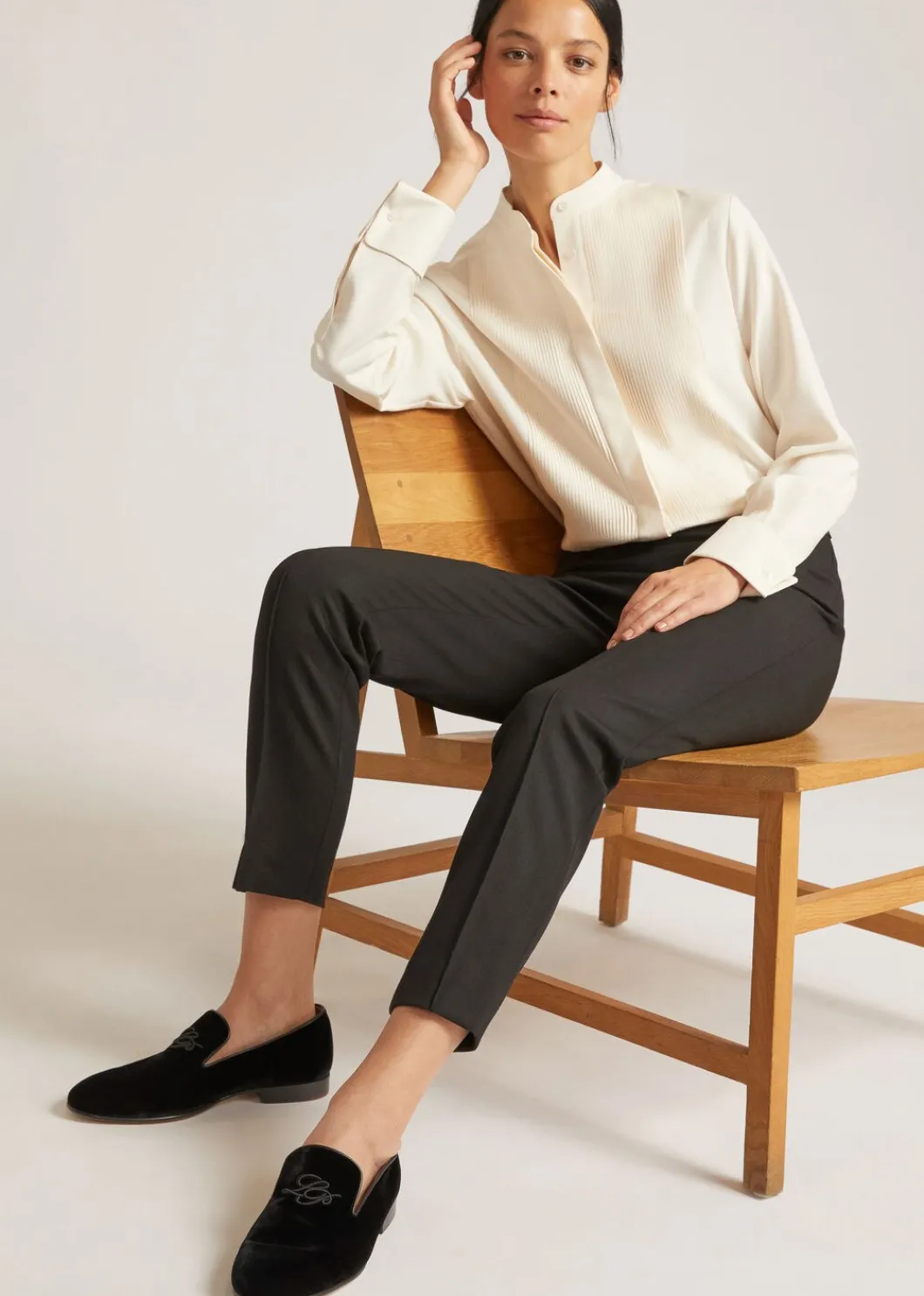 Cheap Lp Anagram Babouche Woman Loafers