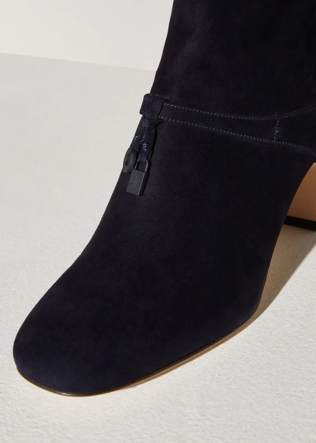 Fashion Maxi Charms Boots Woman Boots And Ankle Boots