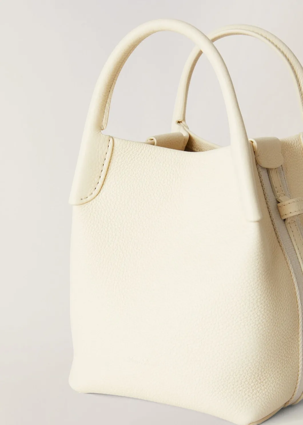 Flash Sale Micro Bale Bag Woman Mini Bags