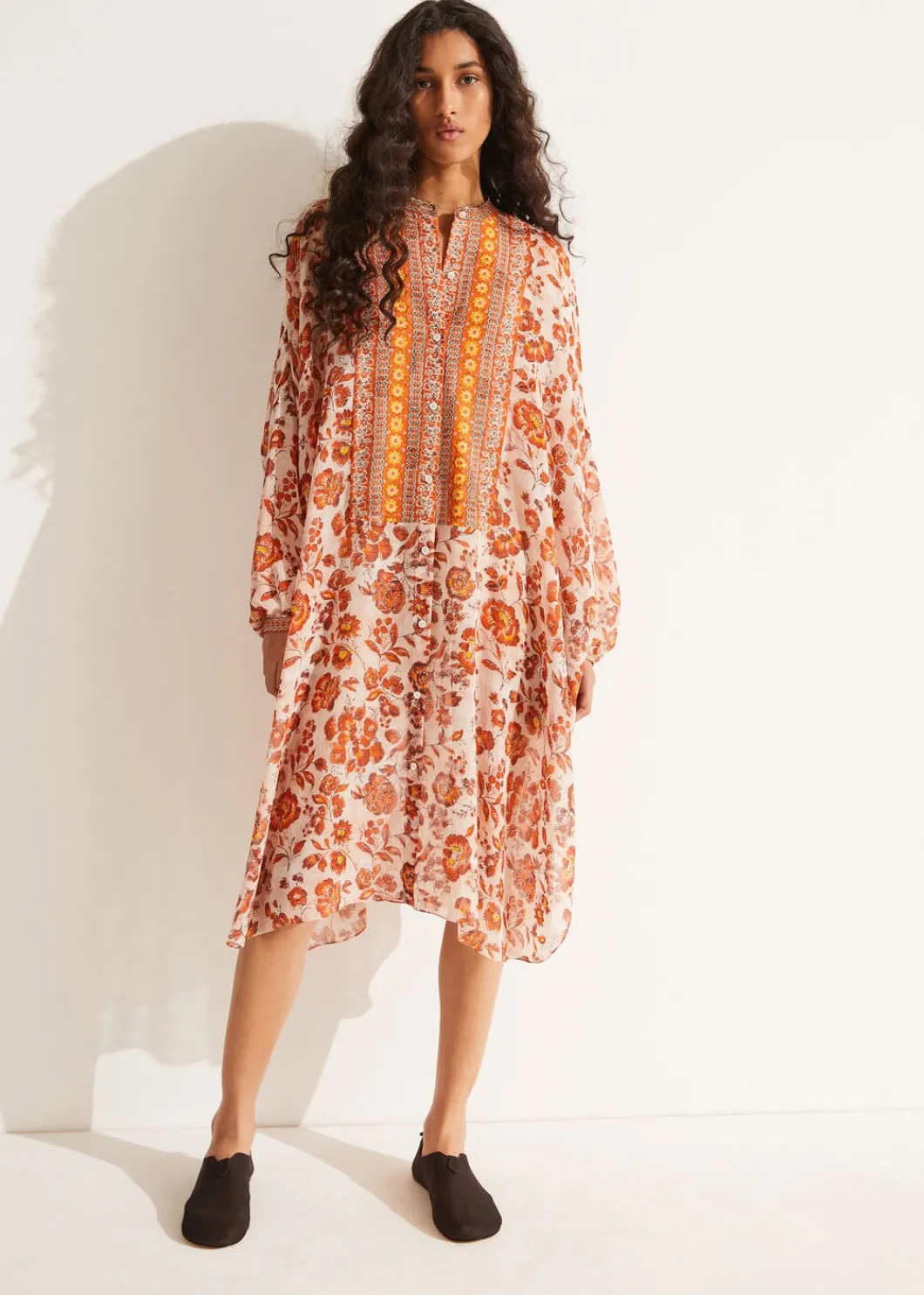 Store Mila Dress Woman Dresses
