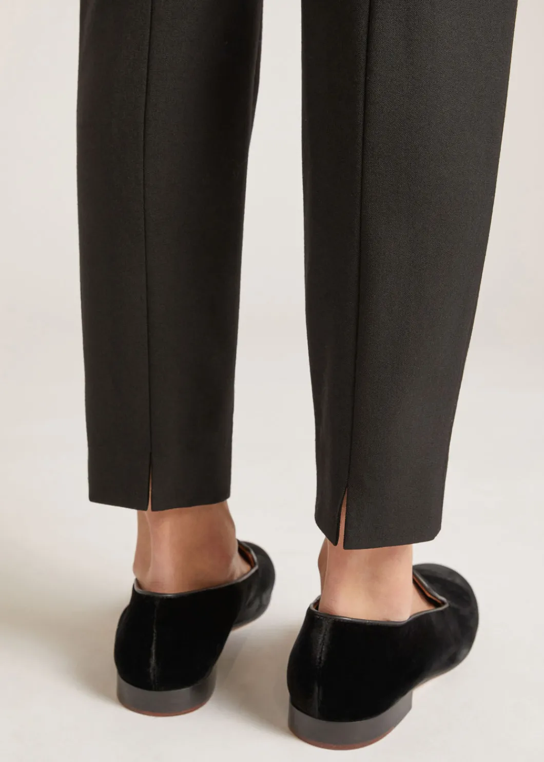 New Mirel Trousers Woman Trousers & Shorts