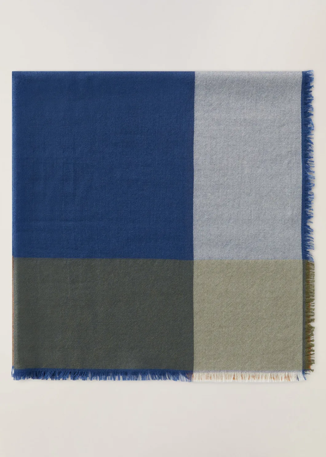 Discount Quadrilatero Del Silenzio Foulard Woman Stoles