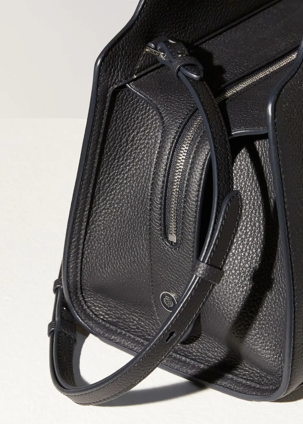 New Sesia Bag M Woman Top Handle And Totes