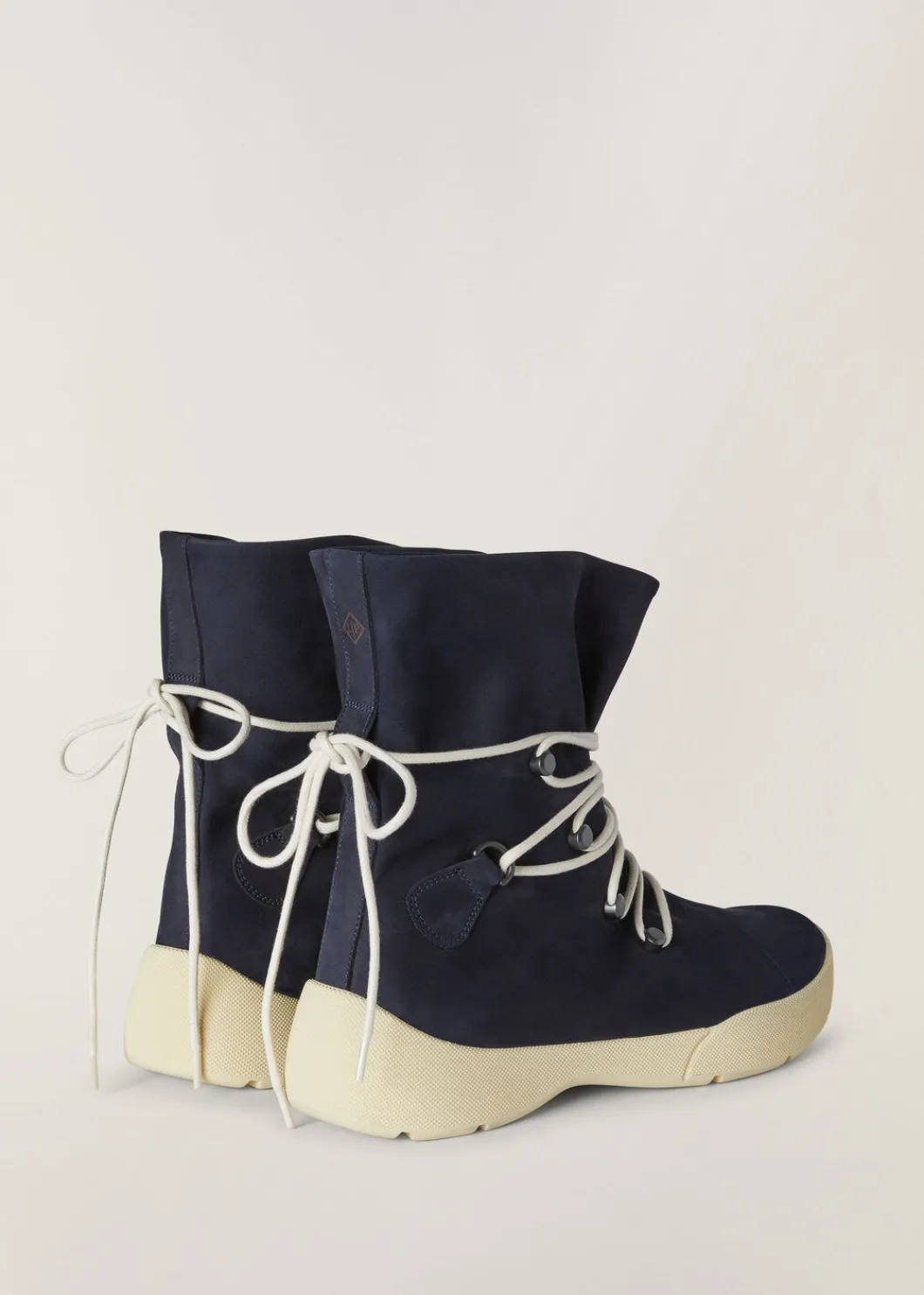 Discount Trace Hiking Boots Woman Boots And Ankle Boots