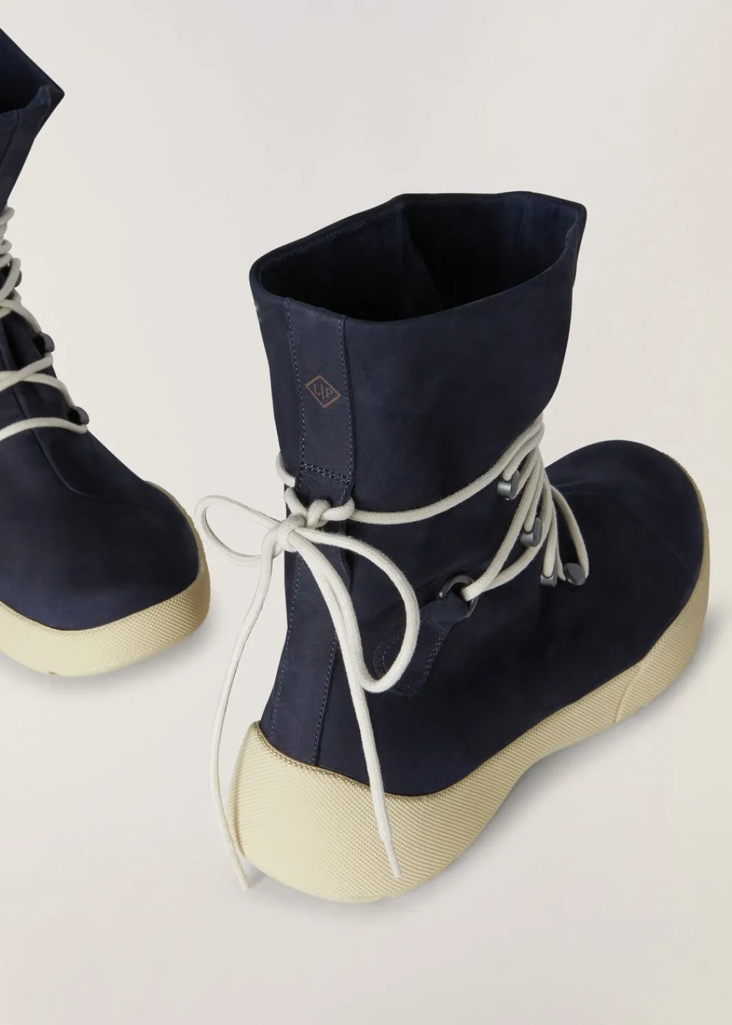 Discount Trace Hiking Boots Woman Boots And Ankle Boots