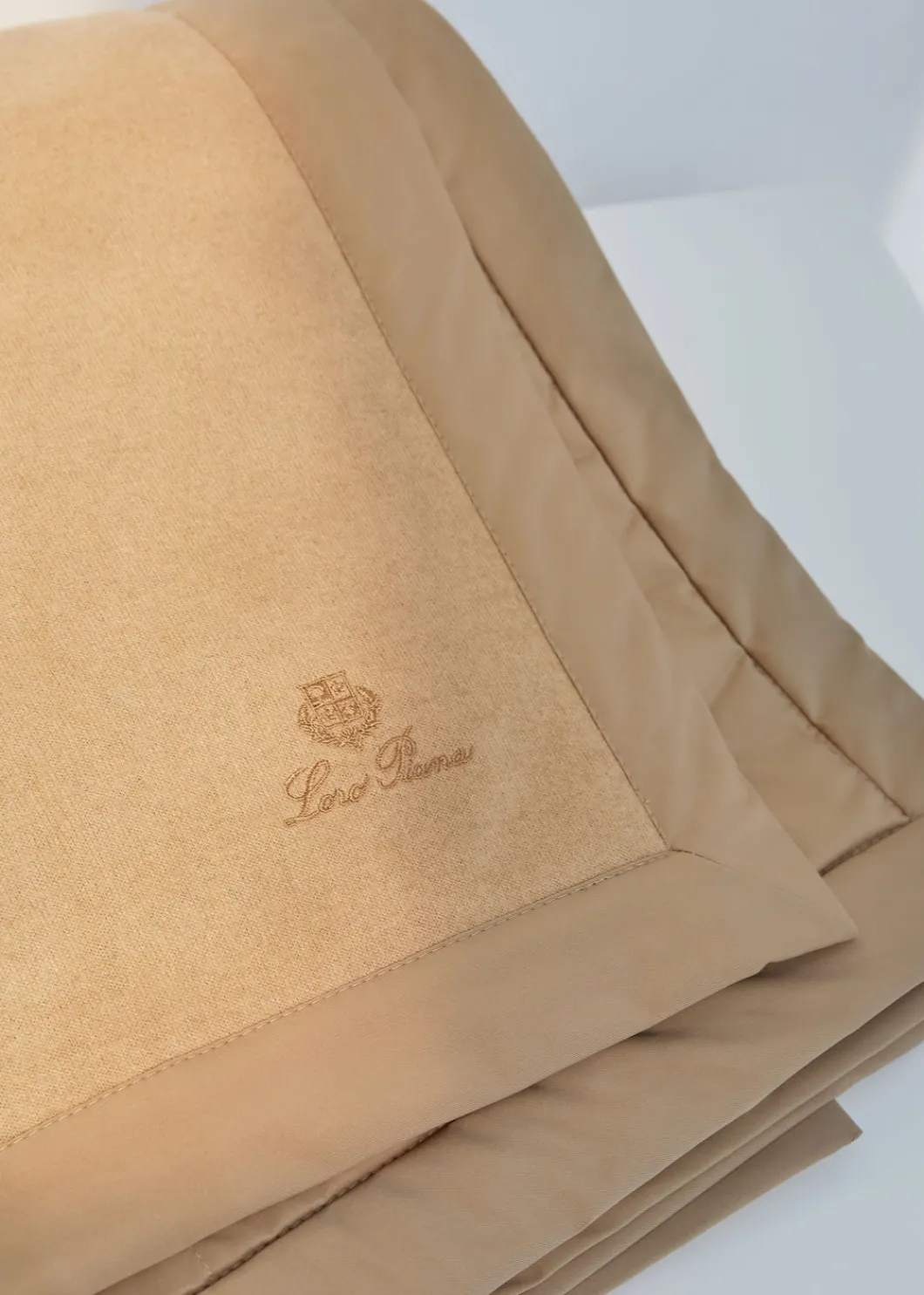 Store Travel Blanket Blankets