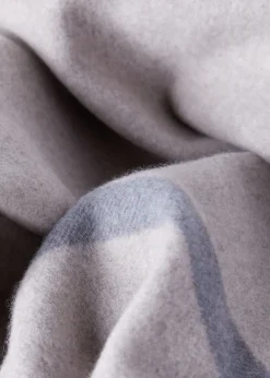Hot Twelve Blanket Blankets