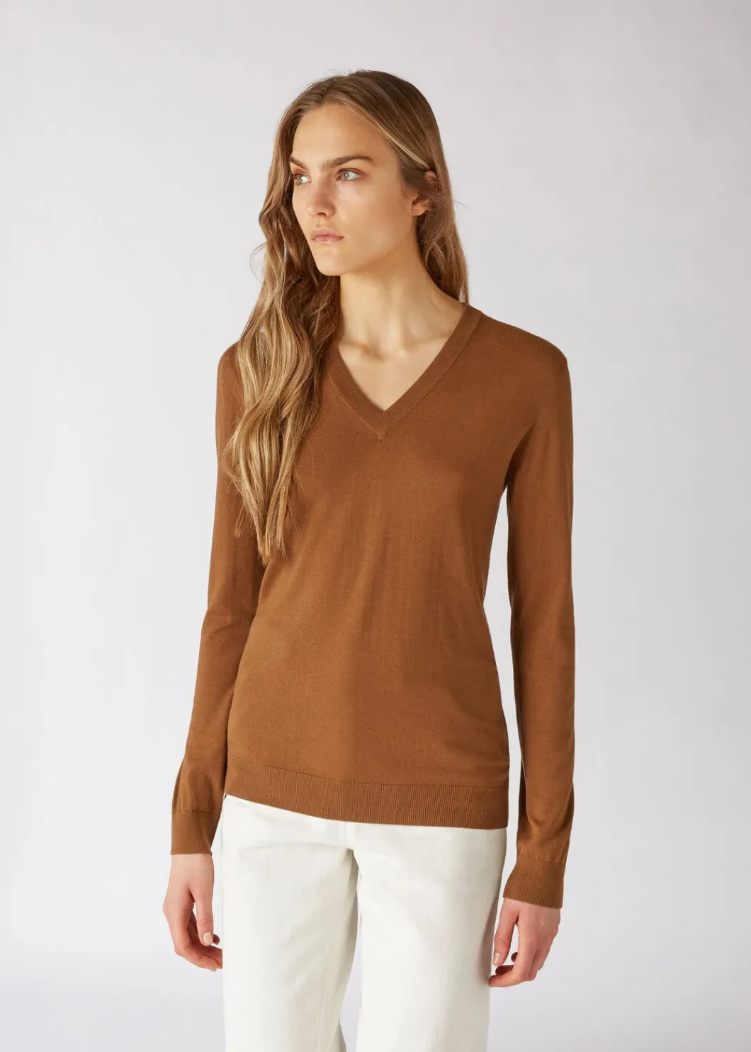 Best Vicuna 19 V-Neck Sweater Woman Knitwear